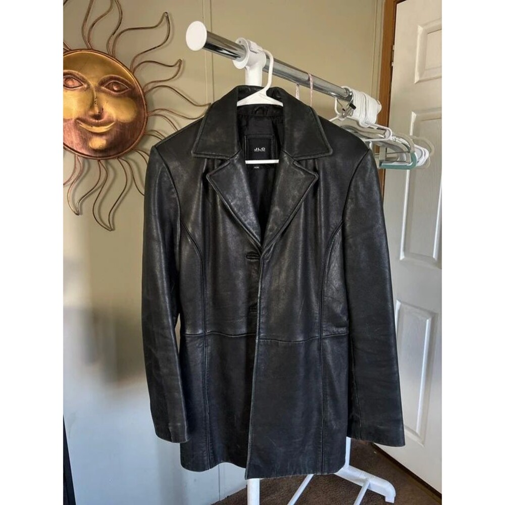 Vintage genuine leather jacket women’s medium